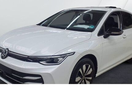 VW Golf 12.300 km 28.540 &euro; Bad Homburg 61348