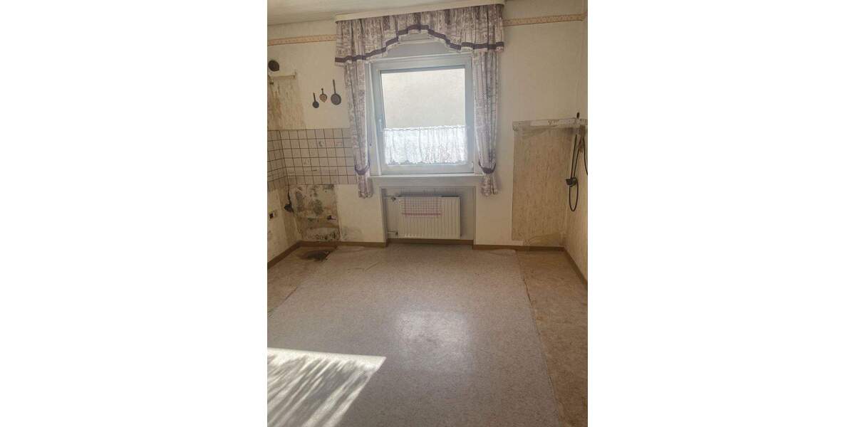 Doppelhaushälfte Frankfurt Harheim - 7 Zimmer, 170 m&sup2;, 600.000&euro; | Angebot:25820766