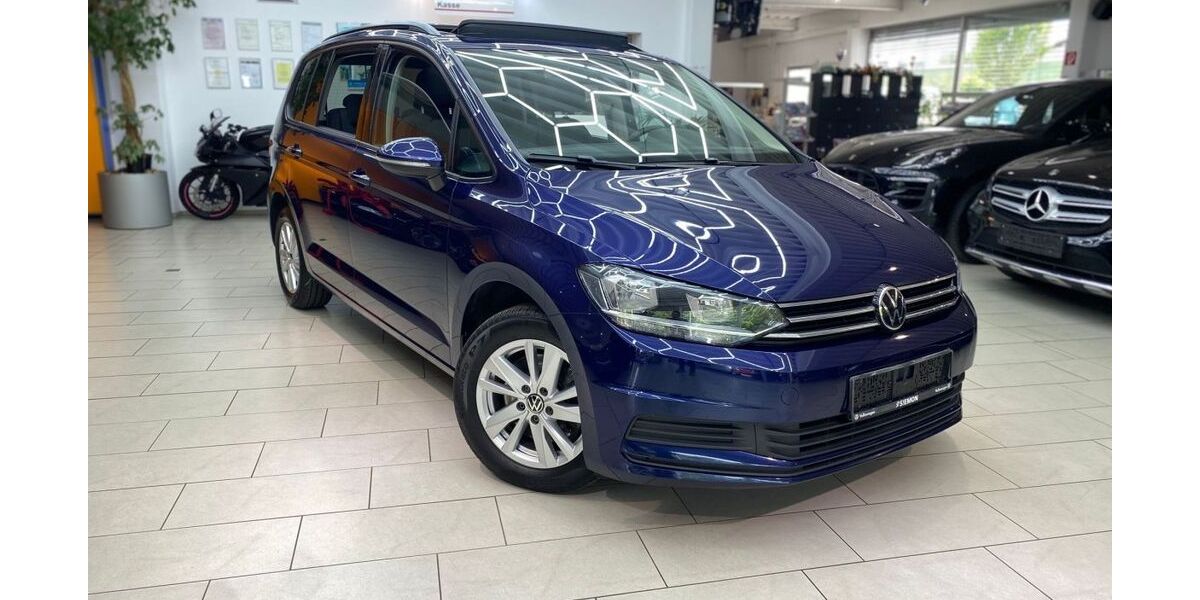VW Touran 143.132 km 18.950 &euro; Neu-Isenburg 63263