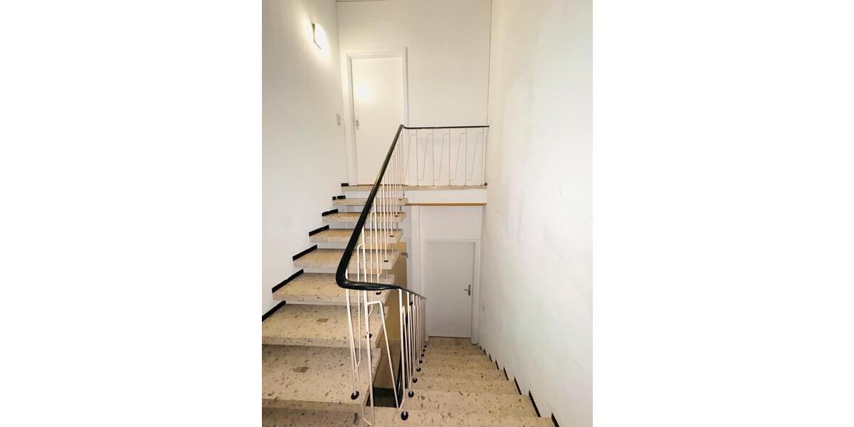 Mehrfamilienhaus, Wohnhaus Babenhausen - 10 Zimmer, 310 m&sup2;, 649.999&euro; | Angebot:26495779