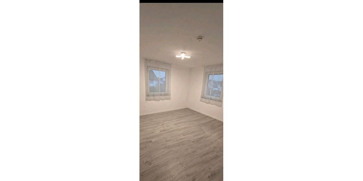 Erdgeschoßwohnung Goldbach - 2.5 Zimmer, 65 m&sup2;, 950&euro; | Angebot:27580095