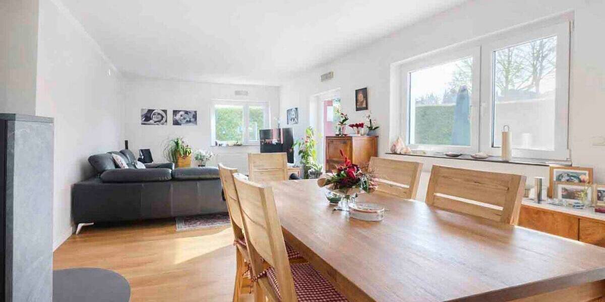 Einfamilienhaus Limeshain Hainchen - 6 Zimmer, 173 m&sup2;, 580.000&euro; | Angebot:26037143