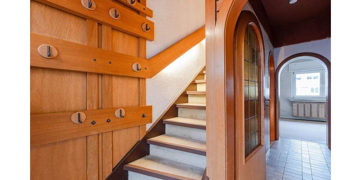 Reihenmittelhaus Frankfurt am Main Dornbusch - 4 Zimmer, 102 m&sup2;, 530.000&euro; | Angebot:25663785