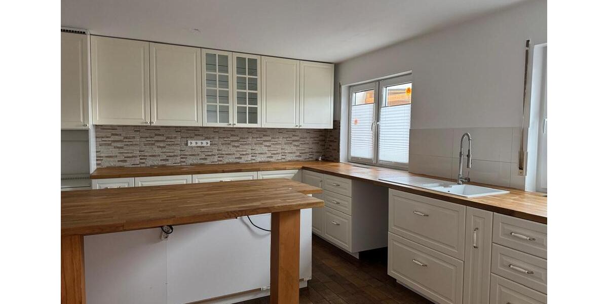 Reihenhaus Langenselbold - 6 Zimmer, 195 m&sup2;, 649.999&euro; | Angebot:24344523