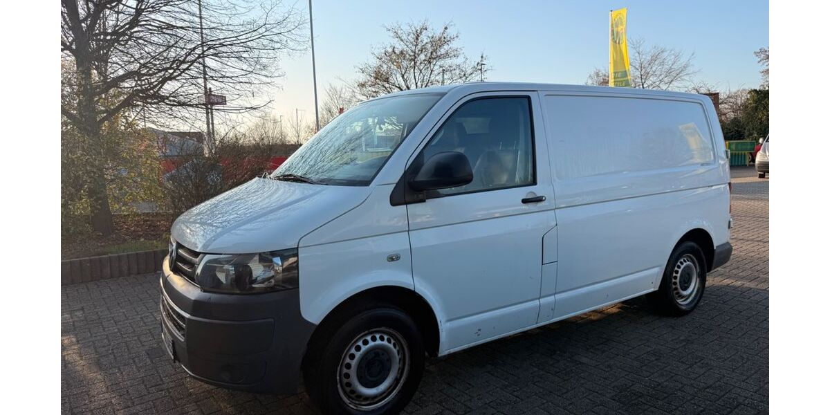VW T5 Transporter 204.000 km 7.500 &euro; Gelnhausen 63571