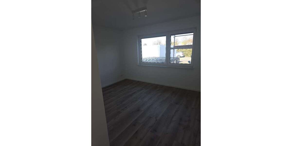 Etagenwohnung Eschborn - 5 Zimmer, 133 m&sup2;, 1.850&euro; | Angebot:26630552