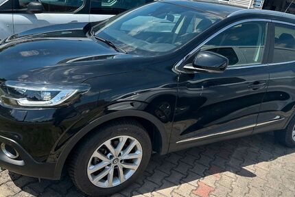 Renault Kadjar 39.000 km 9.900 &euro; frankfurt am main 60311