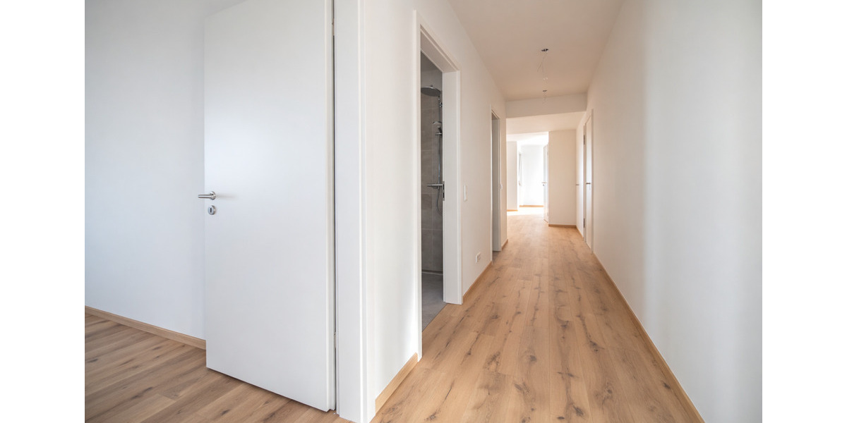 Etagenwohnung Langen (Hessen) - 4.5 Zimmer, 133 m&sup2;, 1.790&euro; | Angebot:25892262