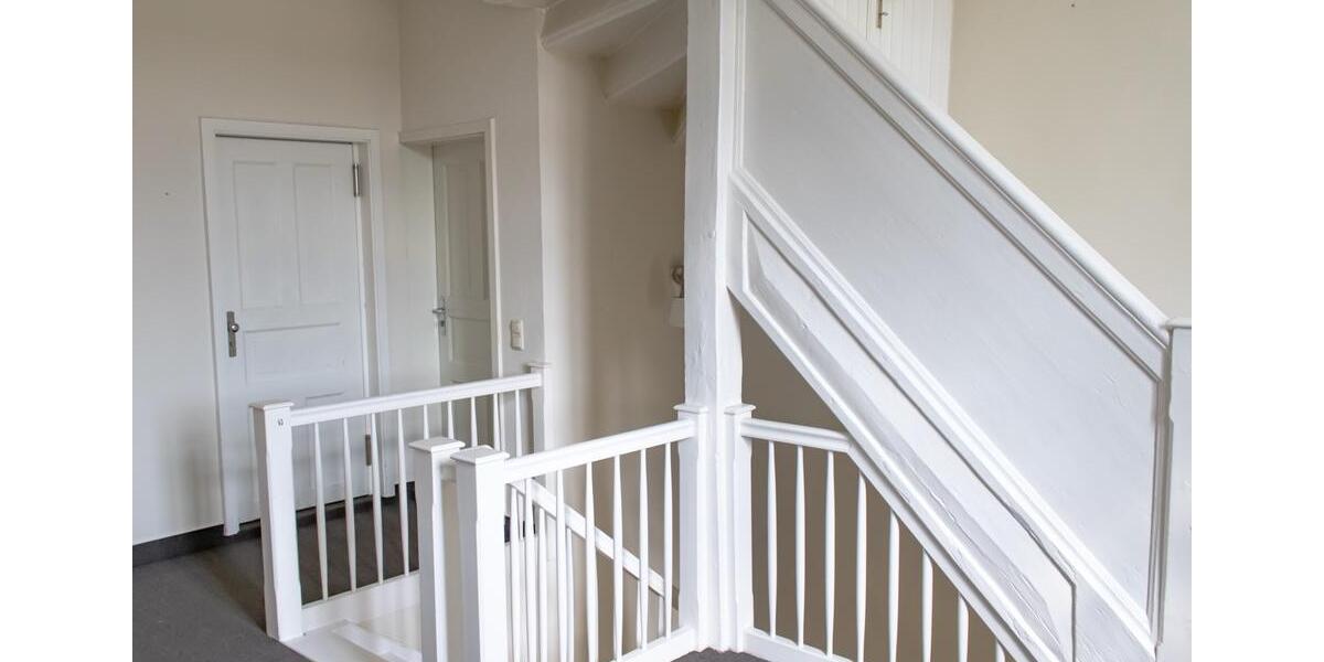 Etagenwohnung Freigericht - 15 Zimmer, 210 m&sup2;, 2.415&euro; | Angebot:21156337