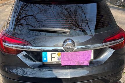 Opel Insignia 249.000 km 4.500 &euro; Frankfurt am Main 60386