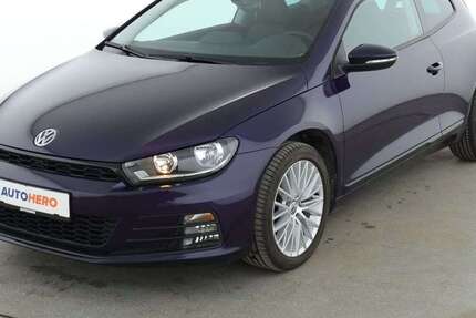 VW Scirocco 71.291 km 15.860 &euro; Frankfurt am Main 65936