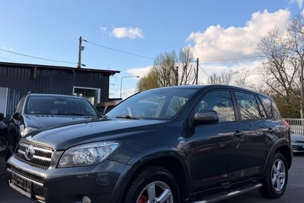 Toyota RAV 4 122.300 km 5.999 &euro; Frankfurt am Main 60486