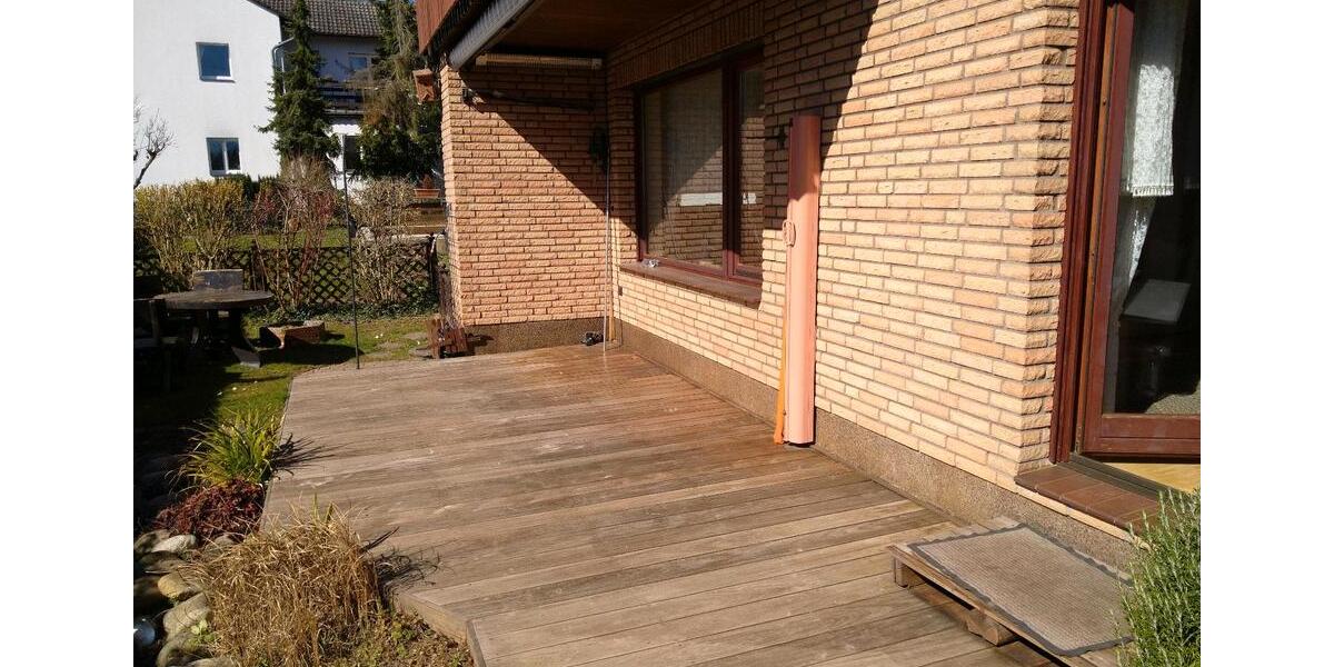 Einfamilienhaus Oberursel (Taunus) - 7 Zimmer, 220 m&sup2;, 2.750&euro; | Angebot:23213902