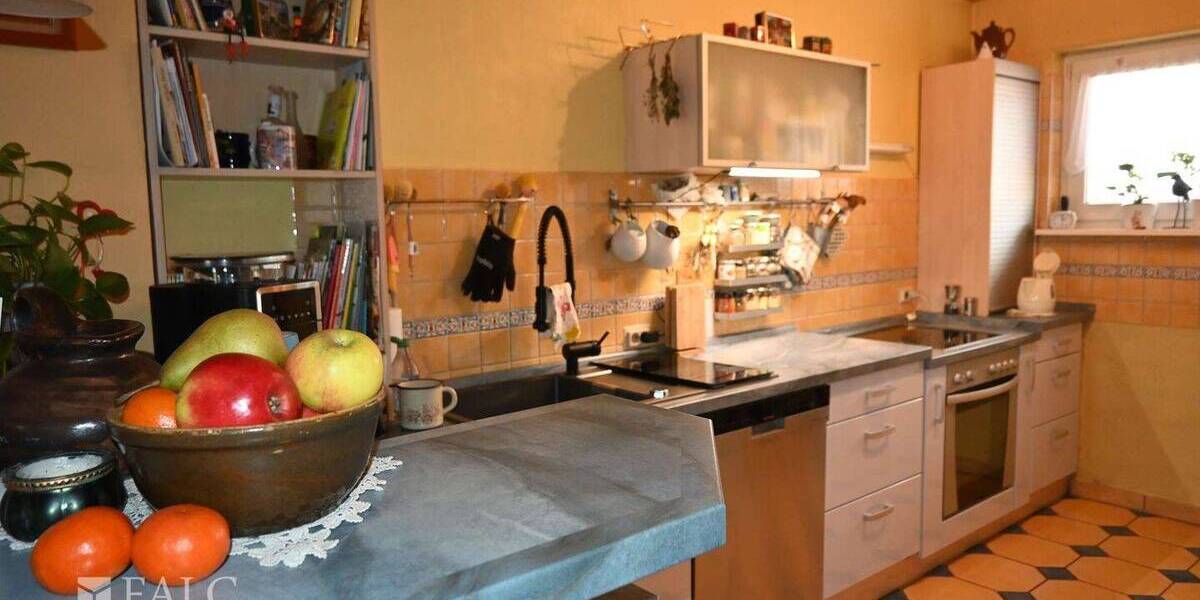 Etagenwohnung Karlstein am Main Großwelzheim - 3 Zimmer, 81 m&sup2;, 239.000&euro; | Angebot:25678009