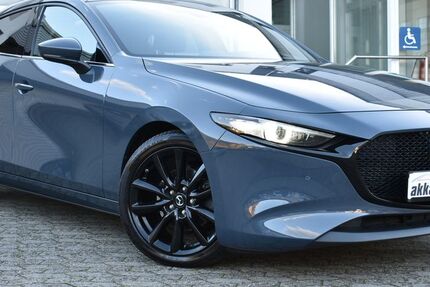 Mazda 3 93.000 km 18.900 &euro; Bad Vilbel 61118