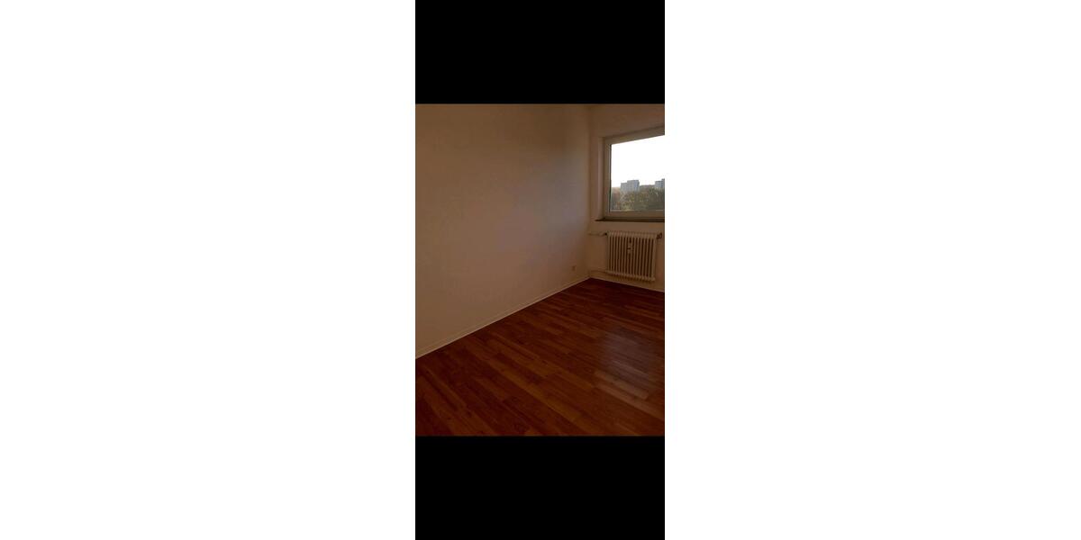 Etagenwohnung Dreieich - 4 Zimmer, 74 m&sup2;, 1.070&euro; | Angebot:27611082