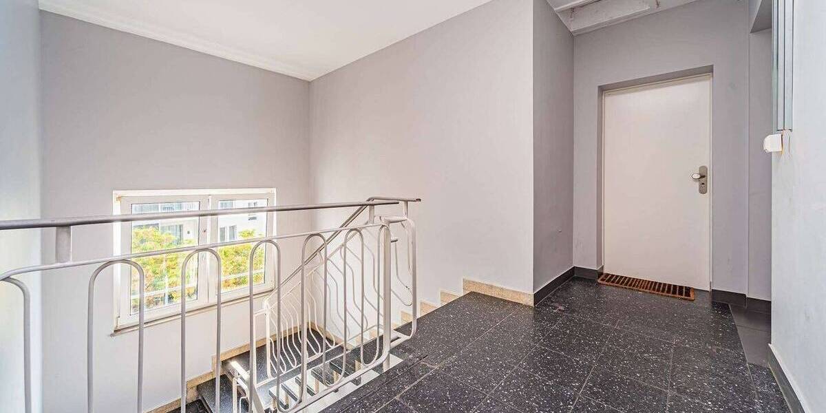 Etagenwohnung Frankfurt am Main Bahnhofsviertel - 2 Zimmer, 55 m&sup2;, 1.695&euro; | Angebot:25726225