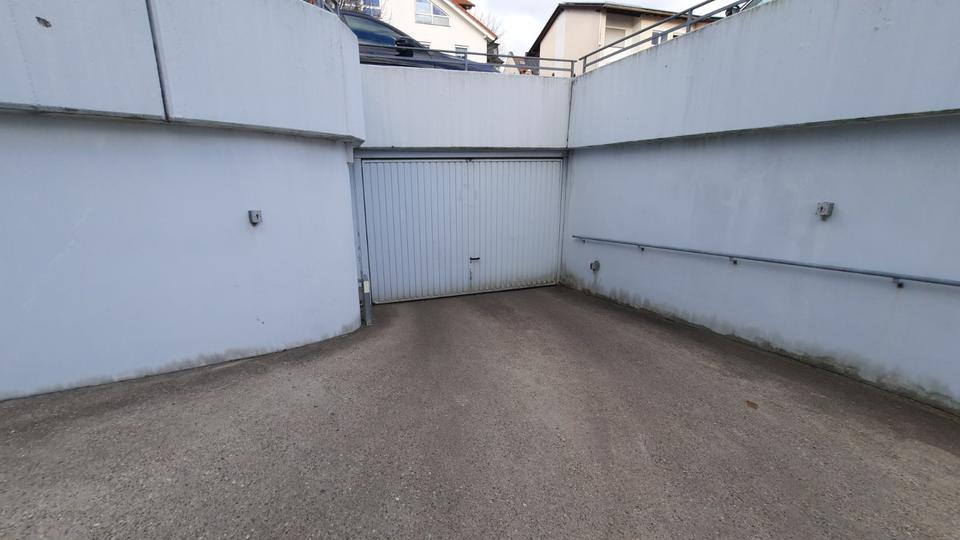 Etagenwohnung Bad Soden am Taunus - 2 Zimmer, 53 m&sup2;, 1.300&euro; | Angebot:25960513