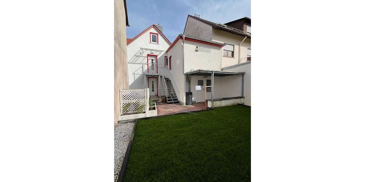 Etagenwohnung Bad Homburg vor der Höhe Gonzenheim - 4 Zimmer, 110 m&sup2;, 1.600&euro; | Angebot:26982540