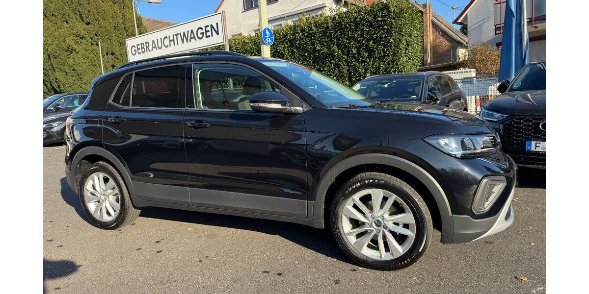VW T-Cross 3.985 km 26.450 &euro; Frankfurt am Main 65936