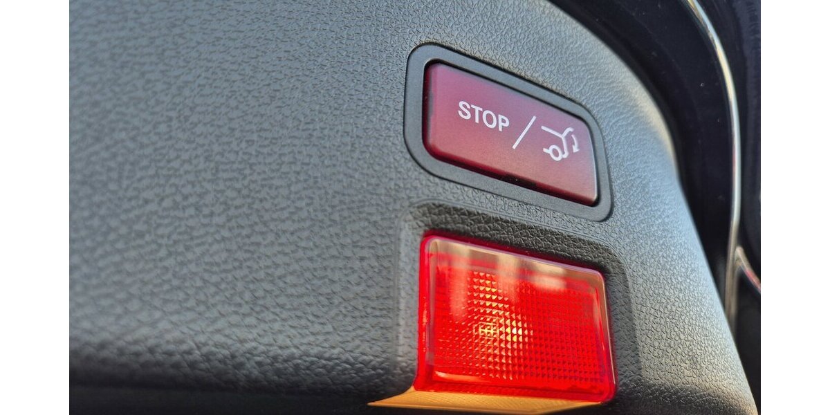 Mercedes-Benz CLA 200 Shooting Brake AMG Line Panoramadach, Rück 102.333 km 17.290 &euro; Rodgau 63110