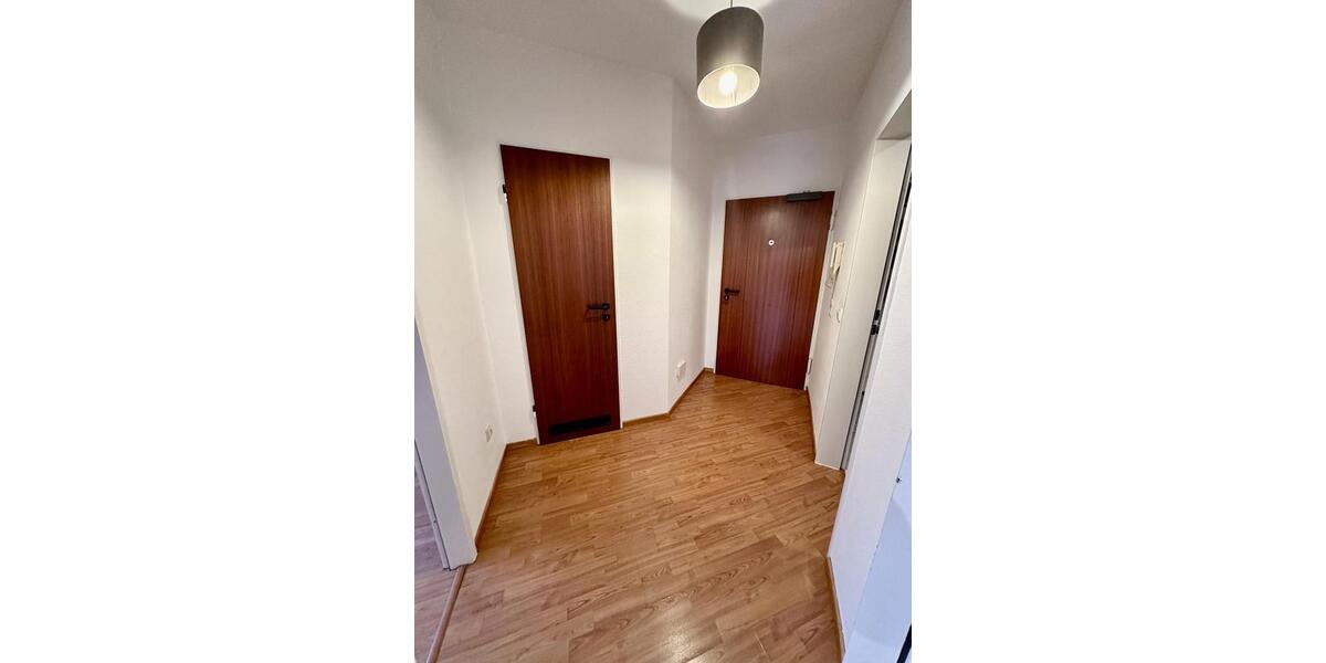 Etagenwohnung Frankfurt am Main Niederrad - 2 Zimmer, 50 m&sup2;, 1.100&euro; | Angebot:26017576