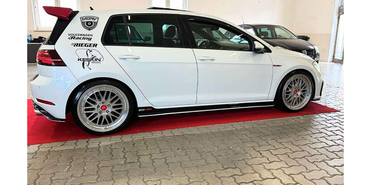 VW Golf 130.000 km 17.900 &euro; Hanau 63456