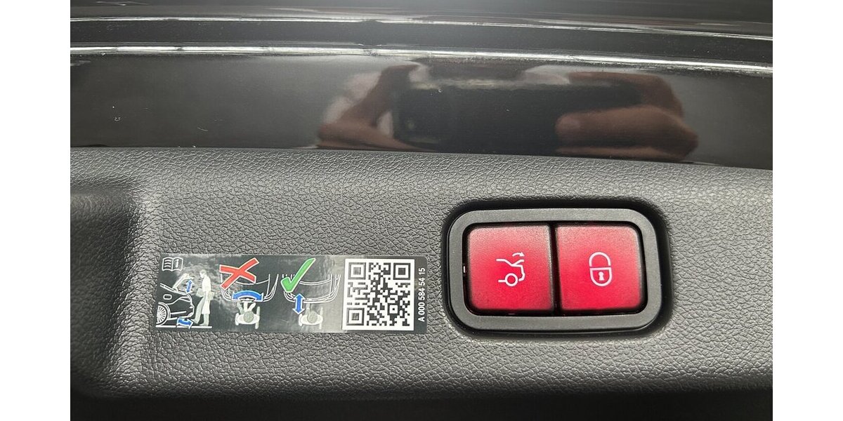 Mercedes-Benz E 200 AMG ADVANCED+ DISTRONIC- PANORAMA- MEMORY! 11.786 km 55.870 &euro; Groß-Umstadt 64823