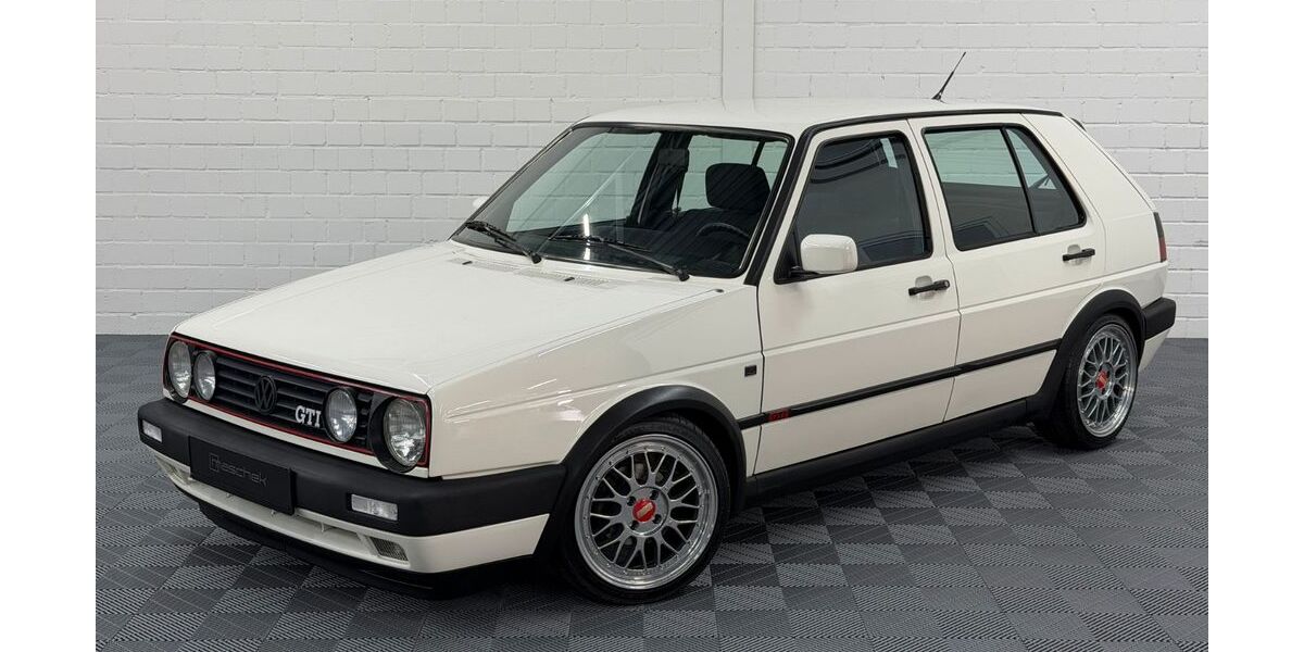 VW Golf 102.800 km 20.900 &euro; Aschaffenburg 63743