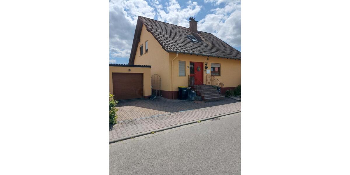 Einfamilienhaus Büdingen - 6 Zimmer, 156 m&sup2;, 495.000&euro; | Angebot:26070837