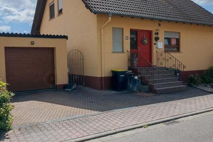 Haus Büdingen - 6 Zimmer, 156 m&sup2;, 495.000&euro; | Angebot:26070837