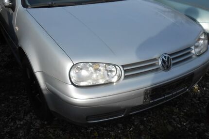 VW Golf 221.387 km 1.678 &euro; Wöllstadt 61206