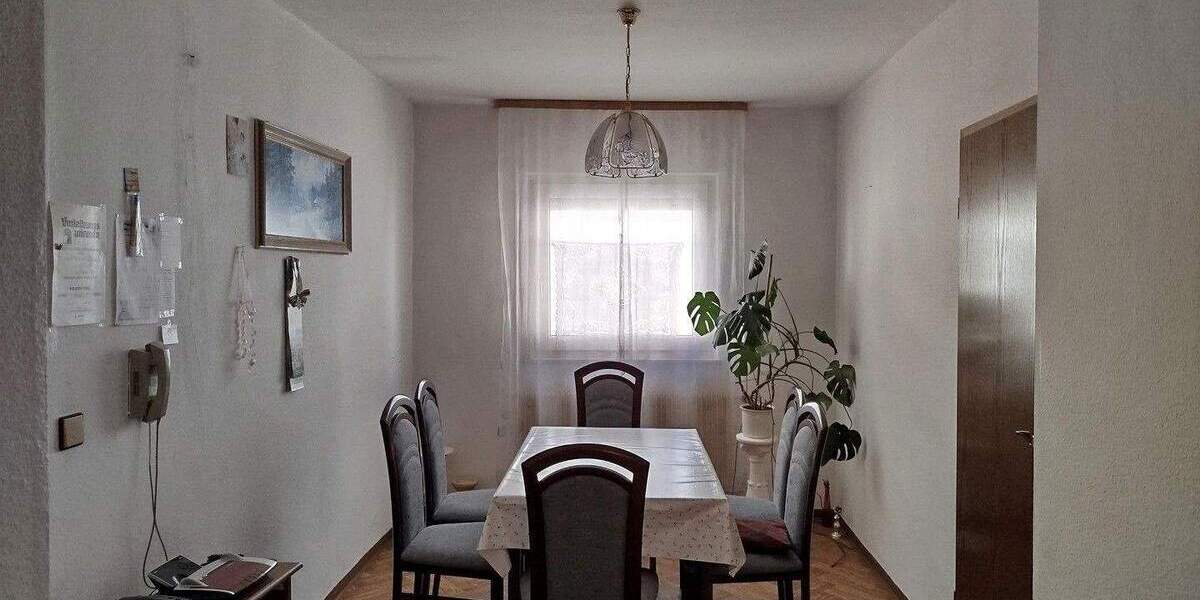 Doppelhaushälfte Stockstadt am Main - 9 Zimmer, 169 m&sup2;, 432.000&euro; | Angebot:25755154
