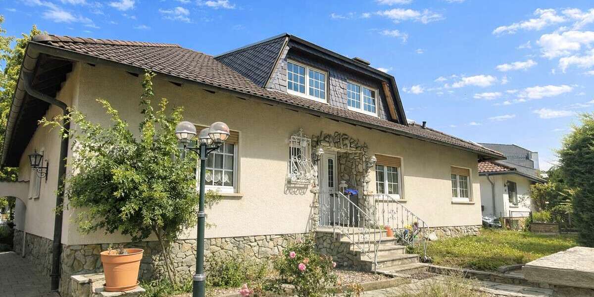 Einfamilienhaus Florstadt / Stammheim Stammheim - 6 Zimmer, 249 m&sup2;, 489.000&euro; | Angebot:25143505