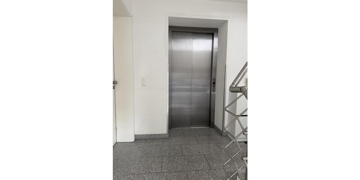 Etagenwohnung Offenbach am Main - 3 Zimmer, 80 m&sup2;, 350.000&euro; | Angebot:25963096