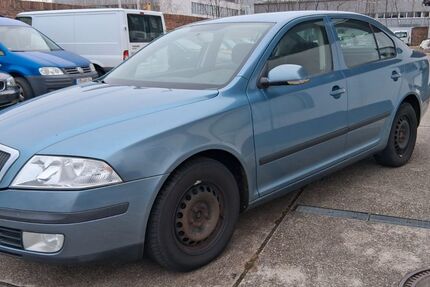 Skoda Octavia 376.185 km 2.255 &euro; Frankfurt am Main 60388