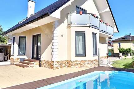 Haus Altenstadt - 10 Zimmer, 346 m&sup2;, 879.000&euro; | Angebot:24470112