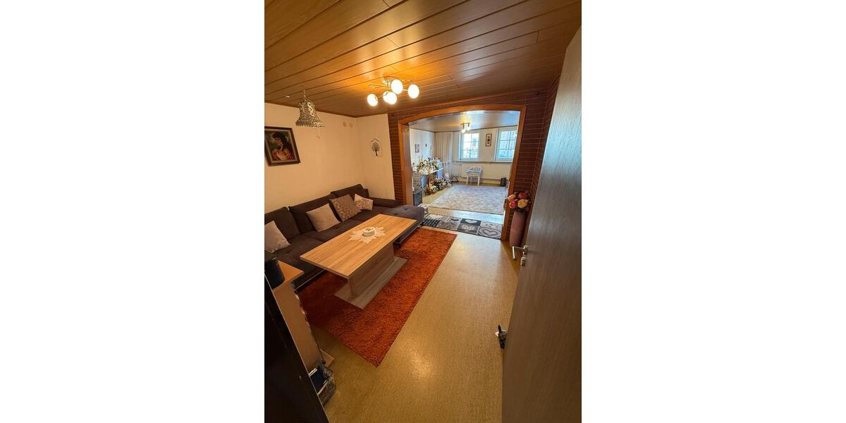 Einfamilienhaus Ortenberg - 5 Zimmer, 170 m&sup2;, 145.000&euro; | Angebot:23297407