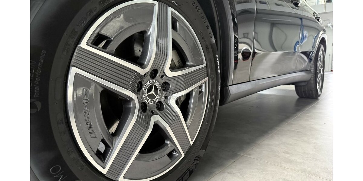 Mercedes-Benz GLC 300 4M AMG PREMIUM STANDHEIZUNG - DISTRONIC! 23.425 km 59.699 &euro; Groß-Umstadt 64823