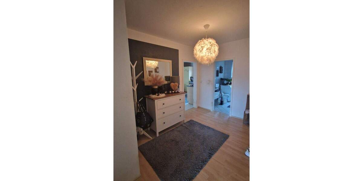 Etagenwohnung Goldbach - 2 Zimmer, 79 m&sup2;, 790&euro; | Angebot:25927190