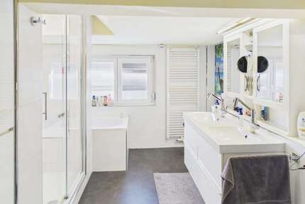 Haus Rodgau - 6 Zimmer, 136 m&sup2;, 559.000&euro; | Angebot:24607884