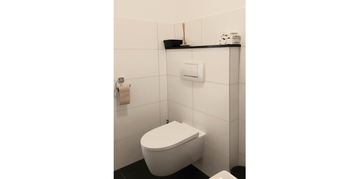 Erdgeschoßwohnung Obertshausen - 1 Zimmer, 11 m&sup2;, 385&euro; | Angebot:25883057