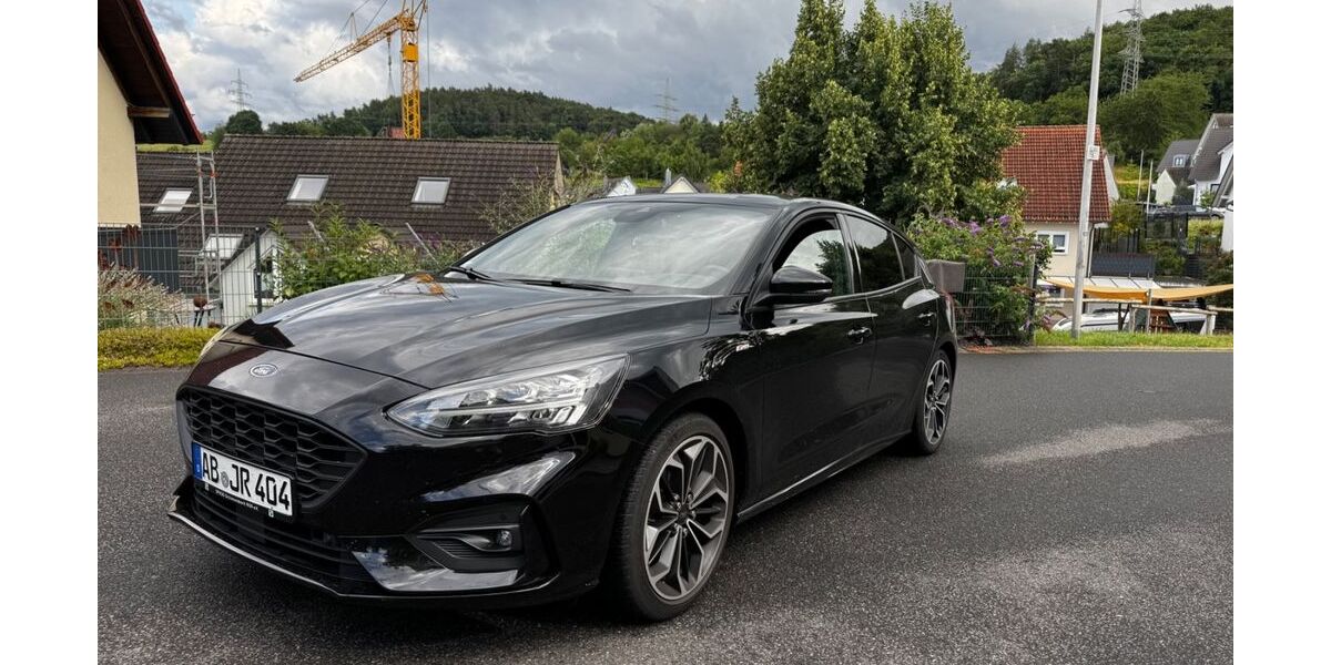 Ford Focus 124.000 km 15.900 &euro; Haibach 63808
