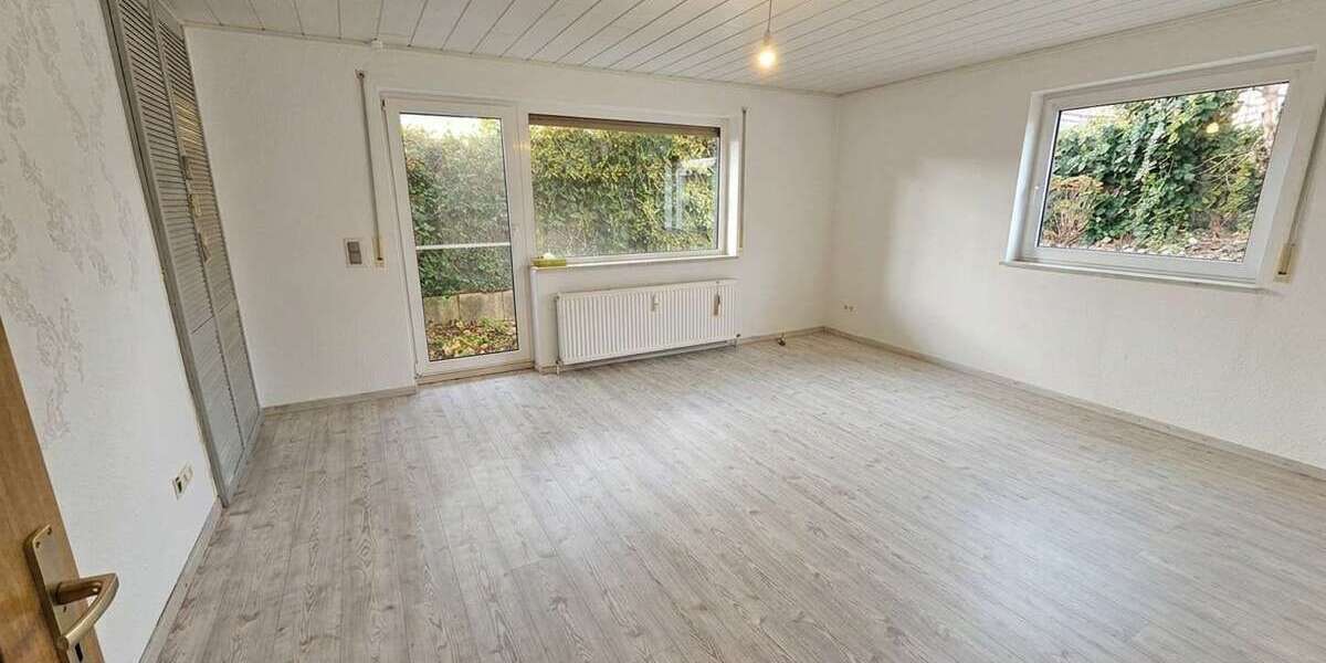 Etagenwohnung Neuberg - 4 Zimmer, 120 m&sup2;, 1.250&euro; | Angebot:26032463