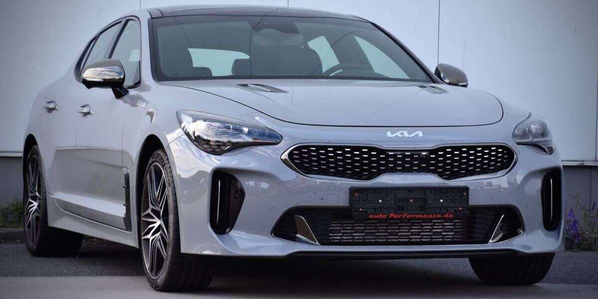 Kia Stinger 48.000 km 39.990 &euro; Eschborn 65760