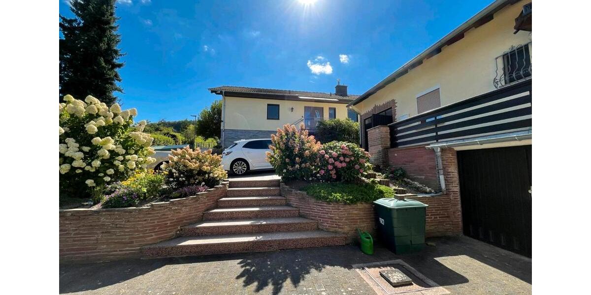 Mehrfamilienhaus, Wohnhaus Büdingen - 12 Zimmer, 286 m&sup2;, 399.000&euro; | Angebot:26777628