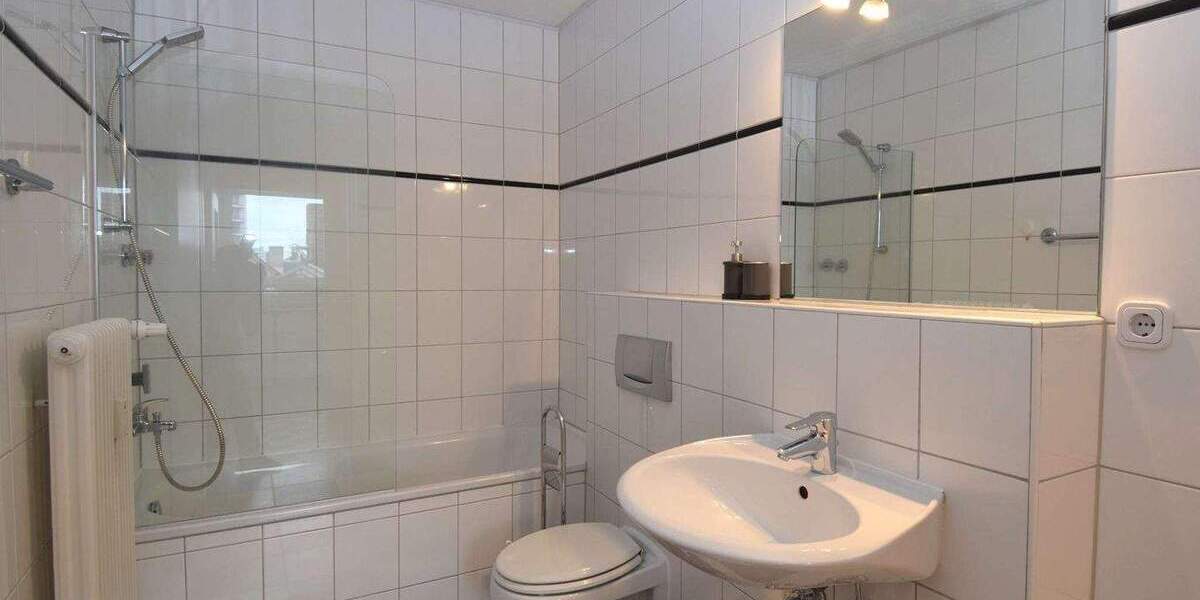 Etagenwohnung Frankfurt am Main Westend-Süd - 2 Zimmer, 45 m&sup2;, 1.820&euro; | Angebot:25663717