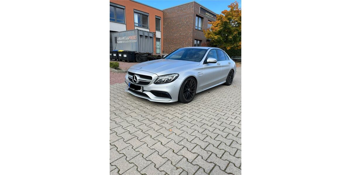 Mercedes-Benz C 63 AMG 52.000 km 43.500 &euro; Dietzenbach 63128