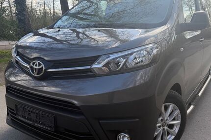 Toyota Proace (Verso) 147.000 km 22.890 &euro; Stockstadt 63811