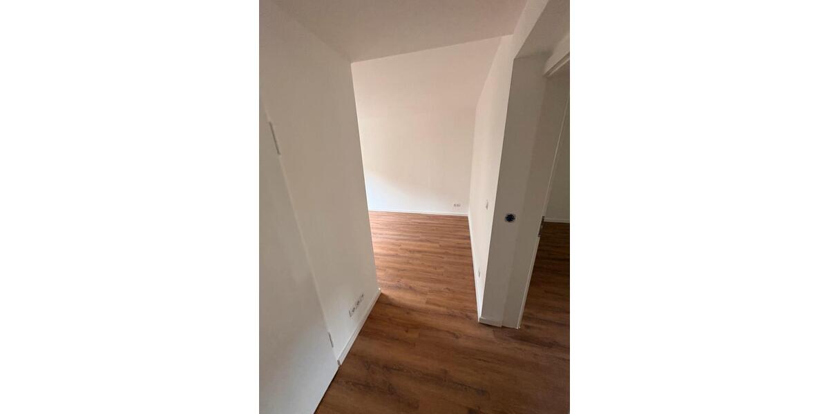 Etagenwohnung Frankfurt am Main Nied - 2 Zimmer, 51 m&sup2;, 1.300&euro; | Angebot:25905292